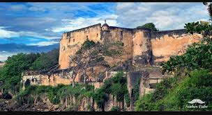 Top 10 Places to Visit in Kenya: A Complete Tourist Guide